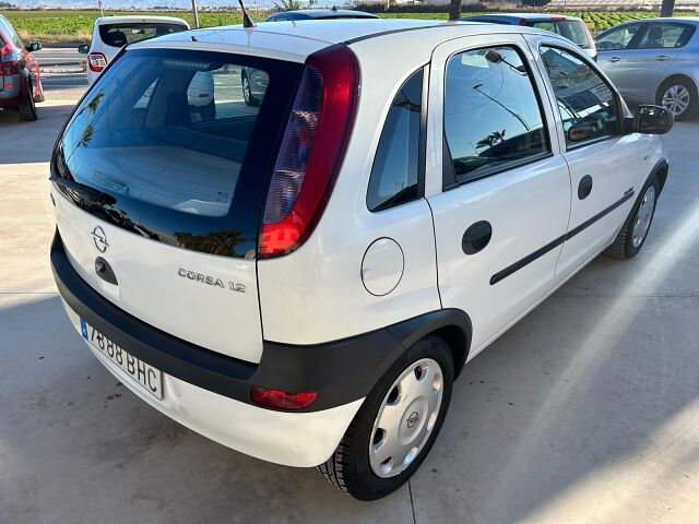 OPEL CORSA COMFORT 1.2 AUTO SPANISH LHD IN SPAIN 85000 MILES SUPERB 2001